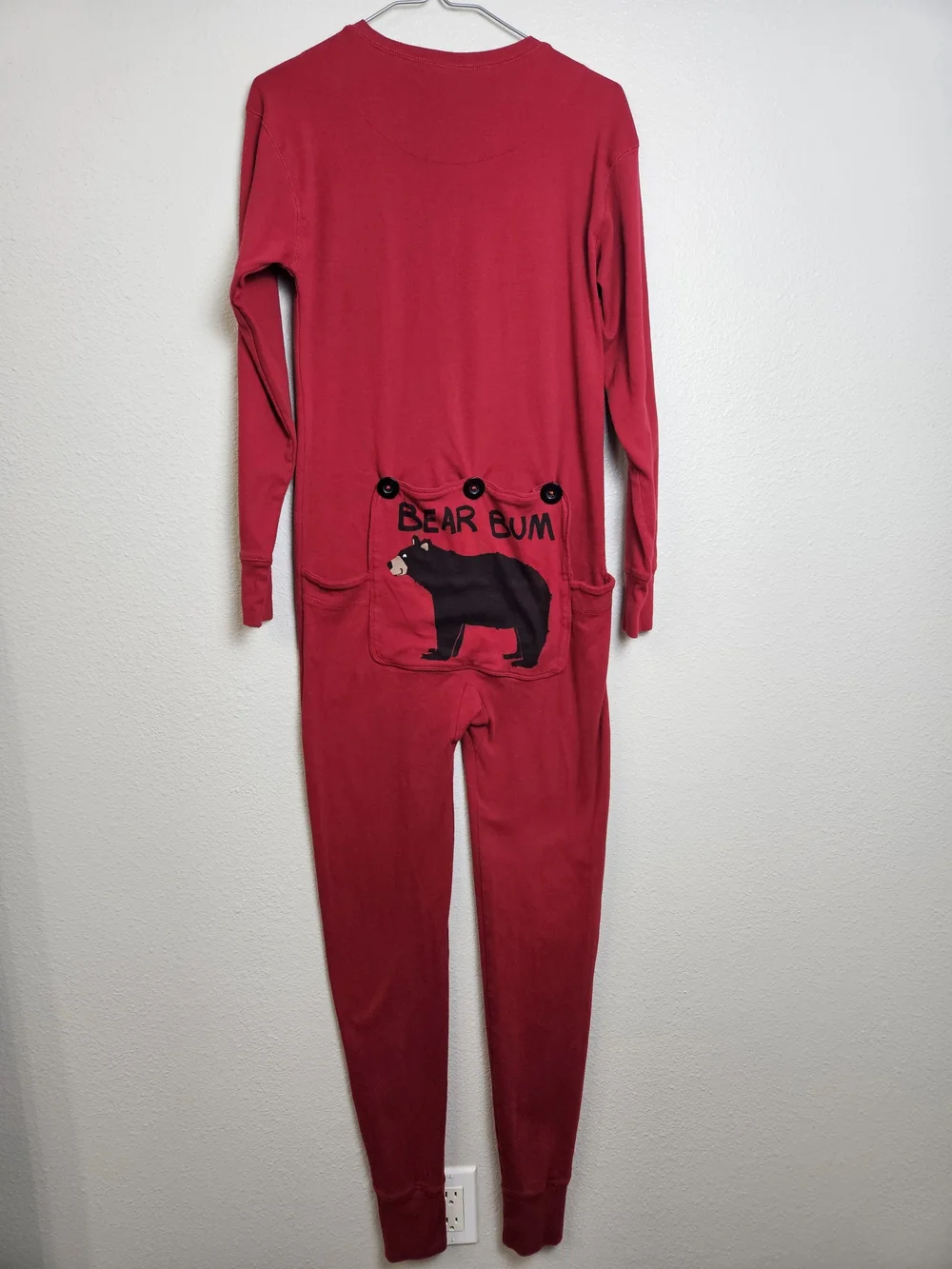 wild & cozy cozy red